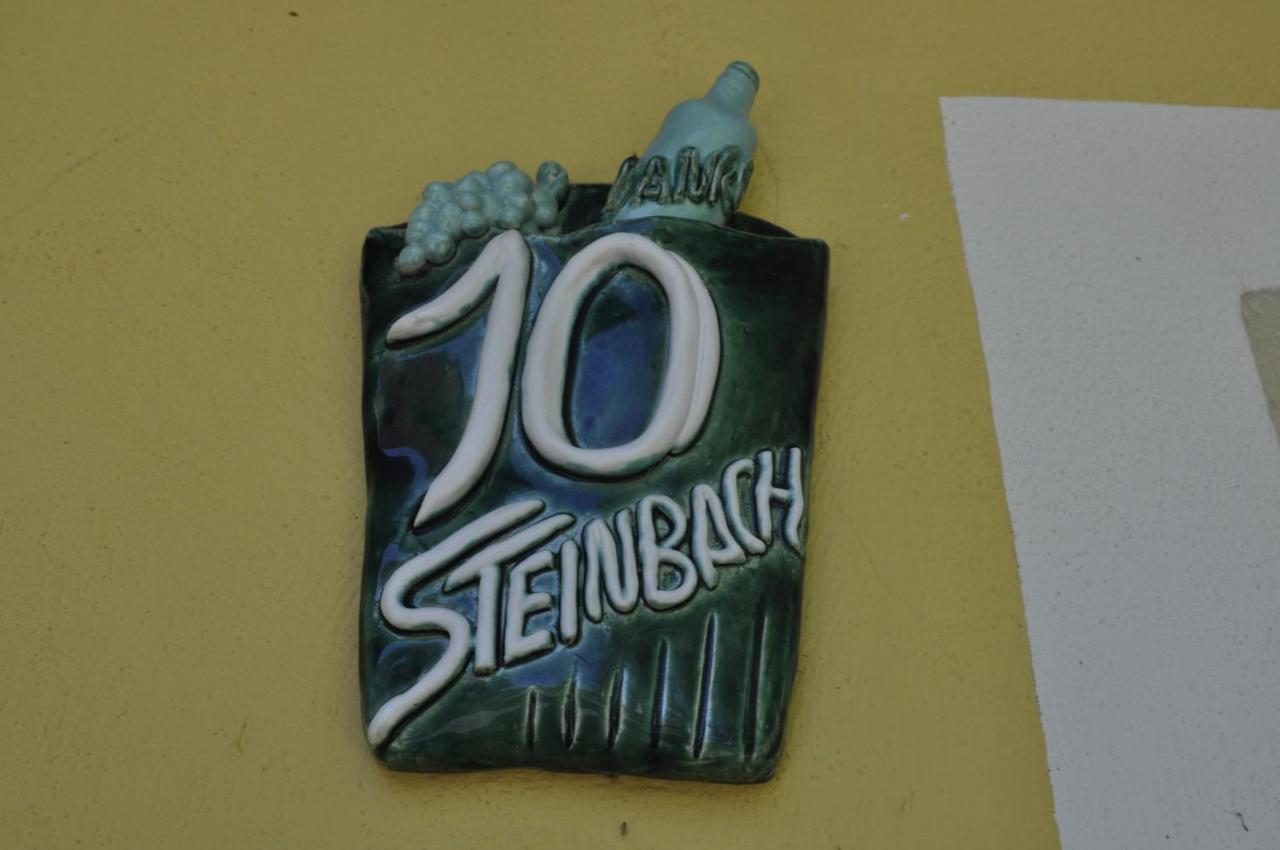 Ferienwohnungen Weingut Familie Danko กัมลิทซ์ ภายนอก รูปภาพ